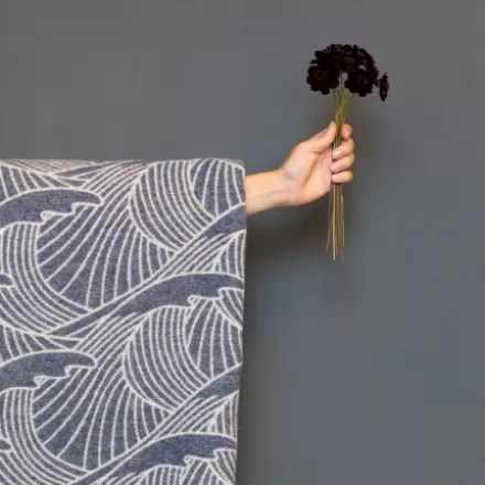 Plaid*Jean-Vier Plaid Bleu En Cachemire Et Laine A Motifs Vagues